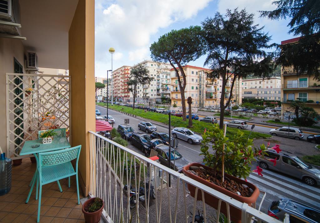 Anthea Bb Napoli Acomodação com café da manhã Exterior foto